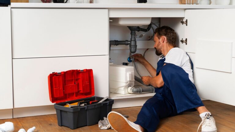 Klempnernotdienst Düren - Klempner Düren - Klempnerarbeiten - Sanitärinstallation - Rohrreinigung - Abflussreinigung - Klempnerbetrieb - Sanitär